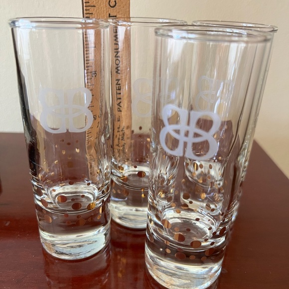 Set of 4 Etched B&B Cordial Glasses - Picture 2 of 6
